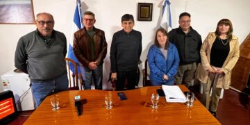 El Gobierno de La Rioja ejecuta obras clave para garantizar el suministro de agua domiciliaria en Villa Unión