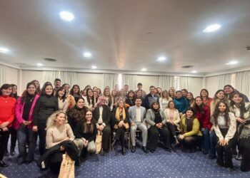 El Colegio de Escribanos capacita a sus profesionales para fortalecer el marco legal del desarrollo minero en La Rioja