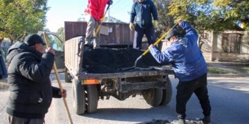 AVENIDAS MÁS SEGURAS: TRABAJOS DE BACHEO EN AV. QUEBRACHO COLORADO