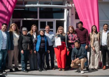 La Provincia redobla el esfuerzo para acompañar a emprendedores y mejora espacios comunitarios en Chamical