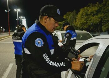 Desde septiembre la Policía de La Rioja comenzará a controlar y multar infracciones de tránsito en la Capital