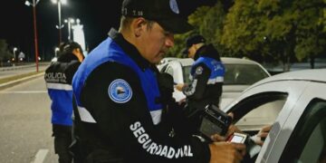 Desde septiembre la Policía de La Rioja comenzará a controlar y multar infracciones de tránsito en la Capital