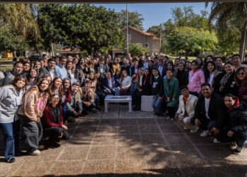 Quintela se reunió con jóvenes del Parlamento Juvenil