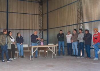 En Independencia, el Gobierno Provincial y la comunidad abren un espacio de diálogo sobre minería y desarrollo