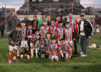 La Liga de Fútbol Infantil cerró a pura alegría y valores en el Estadio Mercado Luna