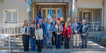 Quintela recibió a representantes de la Unión Europea (UE) y Estados Miembros para fortalecer lazos comerciales, académicos y de cooperación con La Rioja