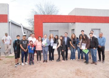 Casi 1000 viviendas en toda la Provincia se construyeron a través del Plan Angelelli