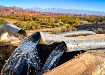 Avanzan las obras en Villa Unión para garantizar agua potable continua y de calidad