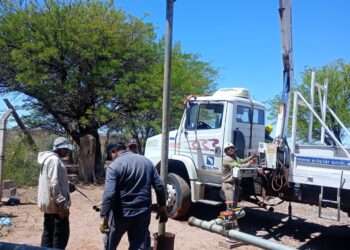 El Gobierno Provincial avanza con el operativo de mantenimiento del sistema de distribución de agua potable en toda La Rioja