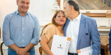 Un hogar, un futuro: diez familias riojanas cumplieron el sueño de la casa propia a través del programa Llave en Mano