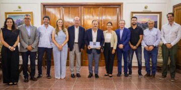 Quintela mantuvo un encuentro con directivos de empresas que promueven modelos de minería responsable