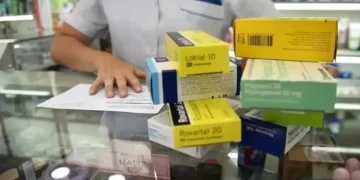 Farmacéuticos advirtieron que hay riesgo de desabastecimiento de medicamentos por atraso en los pagos de obras sociales