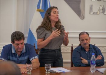 Senadores riojanos ratificaron su rechazo a la reforma laboral y respaldaron el pedido de la CGT