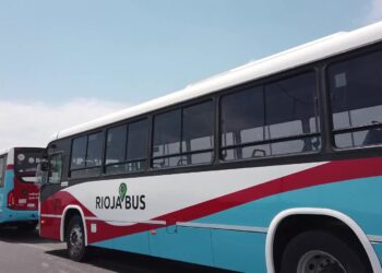 Este jueves no habrá transporte urbano ni interurbano en La Rioja por adhesión total al paro nacional