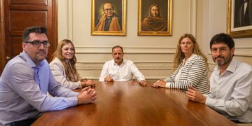 La comitiva riojana que participó en la PDAC de Canadá informó al gobernador sobre las gestiones y la agenda desarrollada