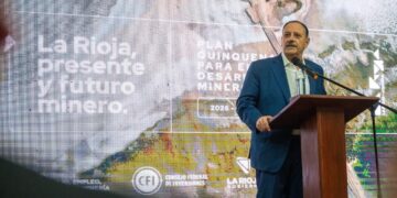 Quintela presentó el Plan Minero 2026-2030 para impulsar empleo, proveedores locales y desarrollo en toda la Provincia