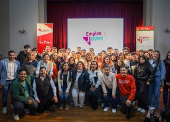 La Provincia impulsa el empleo, la articulación público-privada y otorga la oportunidad a más de mil jóvenes de acceder a su primera experiencia laboral en 2026