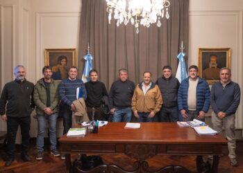 QUINTELA RECIBIÓ A LA CÁMARA DE LA CONSTRUCCIÓN PARA ANALIZAR ALTERNATIVAS DE REACTIVACIÓN DEL SECTOR