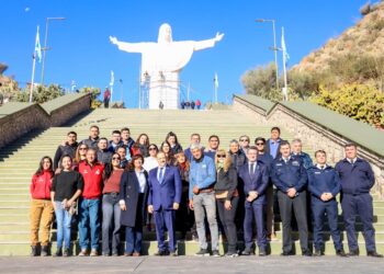QUINTELA SUPERVISÓ LA PUESTA EN VALOR DEL CRISTO DE PORTEZUELO EN CHILECITO