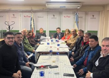 PRODUCTORES VITIVINÍCOLAS ADVIERTEN SOBRE EL IMPACTO DE LA CRISIS Y PIDEN MEDIDAS PARA SOSTENER LA ACTIVIDAD
