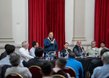 SINERGIA ARGENTINA INICIÓ EN LA RIOJA EL DEBATE FEDERAL PARA UN NUEVO MODELO DE DESARROLLO