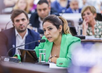 LA PROVINCIA IMPULSA HERRAMIENTAS PARA ACOMPAÑAR A LAS FAMILIAS ANTE EL CRECIENTE ENDEUDAMIENTO