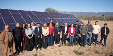 QUINTELA INAUGURÓ EN CHAMICAL UN NUEVO PARQUE SOLAR QUE CUBRIRÁ HASTA EL 25% DEL ALUMBRADO PÚBLICO