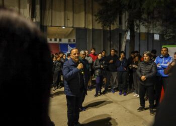 QUINTELA INAUGURÓ LA NUEVA ILUMINACIÓN DEL POLIDEPORTIVO MENEM: “ENCENDER ESTAS LUCES ES ENCENDER LA ESPERANZA”