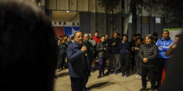 QUINTELA INAUGURÓ LA NUEVA ILUMINACIÓN DEL POLIDEPORTIVO MENEM: “ENCENDER ESTAS LUCES ES ENCENDER LA ESPERANZA”