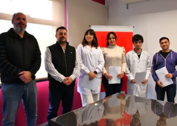 ESTUDIANTES DE LA UNLAR COMPLETARON SUS PRÁCTICAS PROFESIONALES EN EL INSTITUTO DE SERVICIOS AMBIENTALES