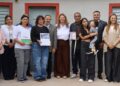 QUINTELA ENTREGÓ SIETE VIVIENDAS Y ANUNCIÓ APOYO PARA DIEZ FAMILIAS