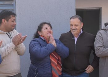 QUINTELA ENTREGÓ LA VIVIENDA N° 1.026 DEL PLAN ANGELELLI Y ANUNCIÓ SU CONTINUIDAD EN GENERAL BELGRANO