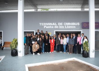QUINTELA RECORRIÓ LA TERMINAL RECUPERADA DE PUNTA DE LOS LLANOS